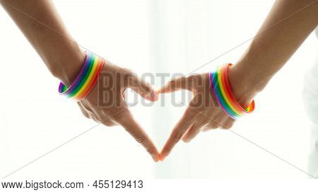 Best Couple Touch Hand Fingers To Make Love Heart. Lovers Attached Thumb And Fingers The Sign Of Tur