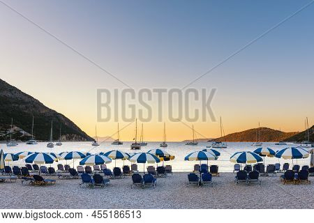 Fabulous Spring Sunset View Of Avali Beach. Colorful Evening Seascape Of Ionian Sea. Fantastic Outdo