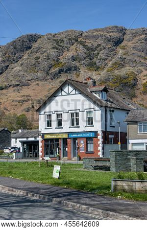 Coniston, United Kingdom - 21st April 2022 : Hollands Cafe And Lakeland House At Coniston In The Lak