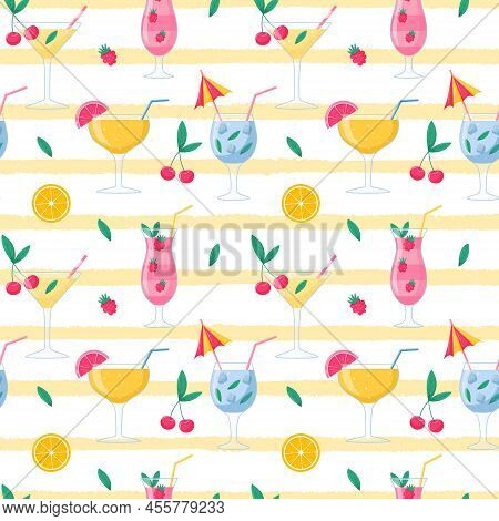 Summer Seamless Pattern With Bright Cocktails, Cold Drinks With Fruits And Berries, Cherries, Raspbe