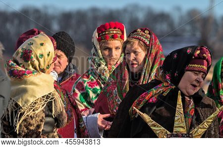Kyiv, Ukraine - January 7, 2022: Ukrainians In National Costumes During The Celebration Of Orthodox 
