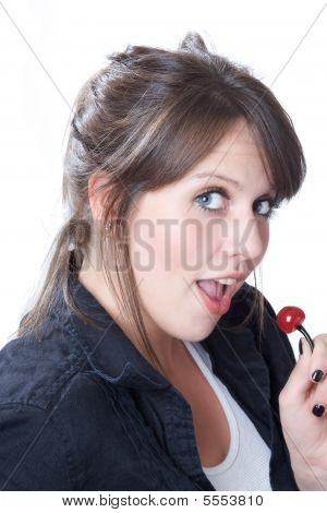 Woman_cherry2