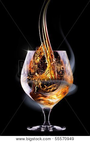 Cognac lasin peitossa savua