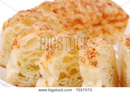 Hintergrund von geschnittenen frischen Brötchen