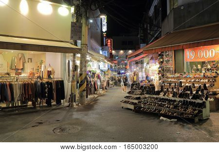 SEOUL SOUTH KOREA - OCTOBER 23, 2016: Unidentified people visit Ewha Woman's university fashion street.
