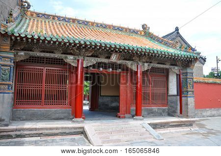 Zuoyi (Left) Gate beside the Chongzheng Hall in Shenyang Imperial Palace (Mukden Palace), Shenyang, Liaoning Province, China. Shenyang Imperial Palace is UNESCO world heritage site built.