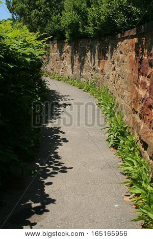 Two fences two ways down the Cliff Walk