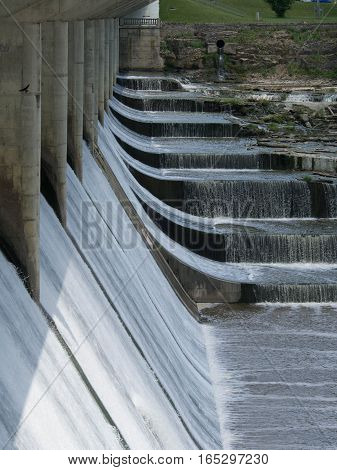White Caps on the Dam at O'Shaighnessy in Dublin Ohio