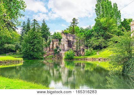 Grotto Of Apollo In Petit Trianon-beautiful Garden In A Famous Palace Of Versailles (chateau De Vers