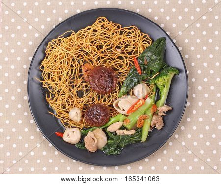 Crisy Noodle Topped Kale Soup.