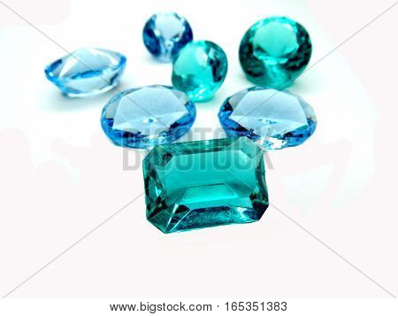 gem stones sapphire aquamarine diamonds jewel group