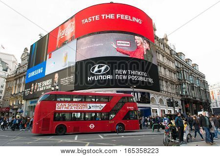 Piccadilly Circus In London