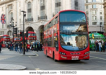 Double Decker Bus At Piccadilly Circus London