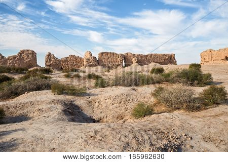 Ruins of the Fortress Kyzyl-Kala of Ancient Khorezm in Kyzylkum desert. Uzbekistan