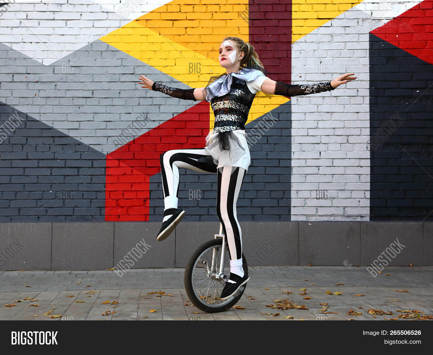 Female Clown Circus Image & Photo (Free Trial) Bigstock