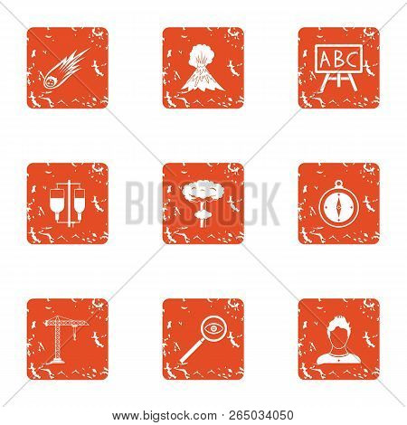 Curriculum Icons Set. Grunge Set Of 9 Curriculum Vector Icons For Web Isolated On White Background