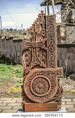 Oshakan,armenia,19 Februar,2018: Stone Cross Carved With Ornaments In The Form Of The Tenth Letter  