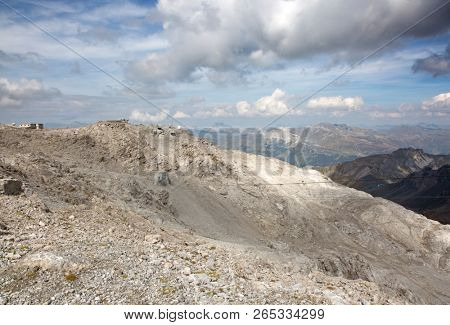 Autumn landscape surrounding Parsennbahn route in Davos, Switzerland