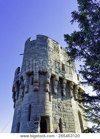 Warwick, Uk - October 21: Picture Of Warwick Castle - Caesars Tower On October 21, 2018 In Warwick, 
