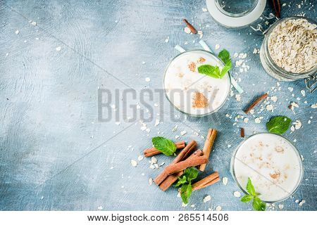 Avena Colombiana, Colombian Oatmeal Drink With Cinnamon And Mint