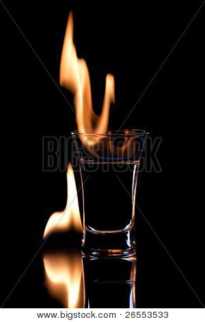 Vodca Flaming sur noir