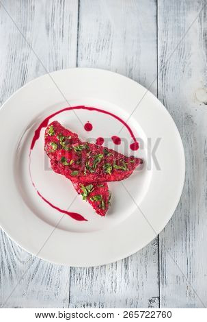 Scaloppini - Chicken With Beetroot Sauce