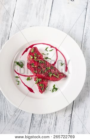 Scaloppini - Chicken With Beetroot Sauce