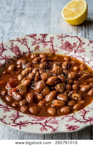 Bean Stew / Turkish Barbunya Pilaki.