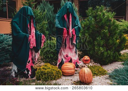 Dummy Monks Halloween Decoration With The Pumpkins