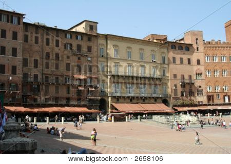 Piazzadelcampo_5