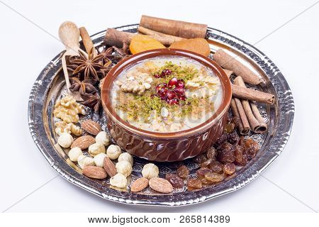 The Oldest Dessert In The World,asure Or Ashura(noah Pudding)traditional Dessert To Serve On The 10T