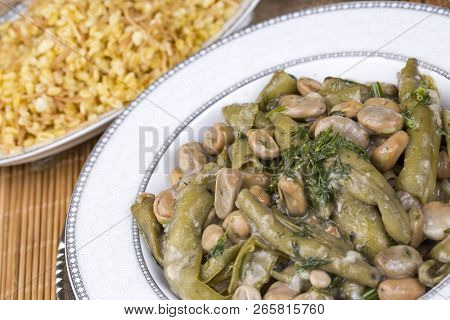 Turkish Food Broad Beans, Dill And Olive Oil / Zeytinyagli Bakla.