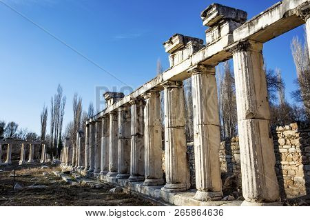 The Temple Of Aphrodite In Aphrodisias Turkey (aydin / Turkey)