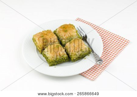 Turkish Kitchen; Traditional Delicious Turkish Desserts; Baklava