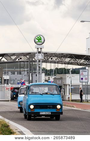 Vrchlabi, Czech Republic - August 25 2018: Vintage Cars Skoda 1203 Oldsmobile Veterans Leaving Vrchl