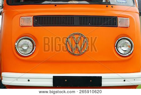 Setia Alam, Selangor,malaysia - October 14,2018 : Front View Of An Old Volkswagen Type 2 Camper Van 