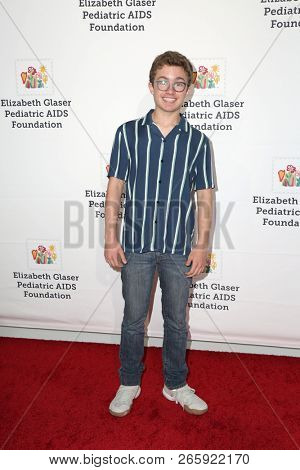 LOS ANGELES - OCT 28:  Sean Giambrone at the 