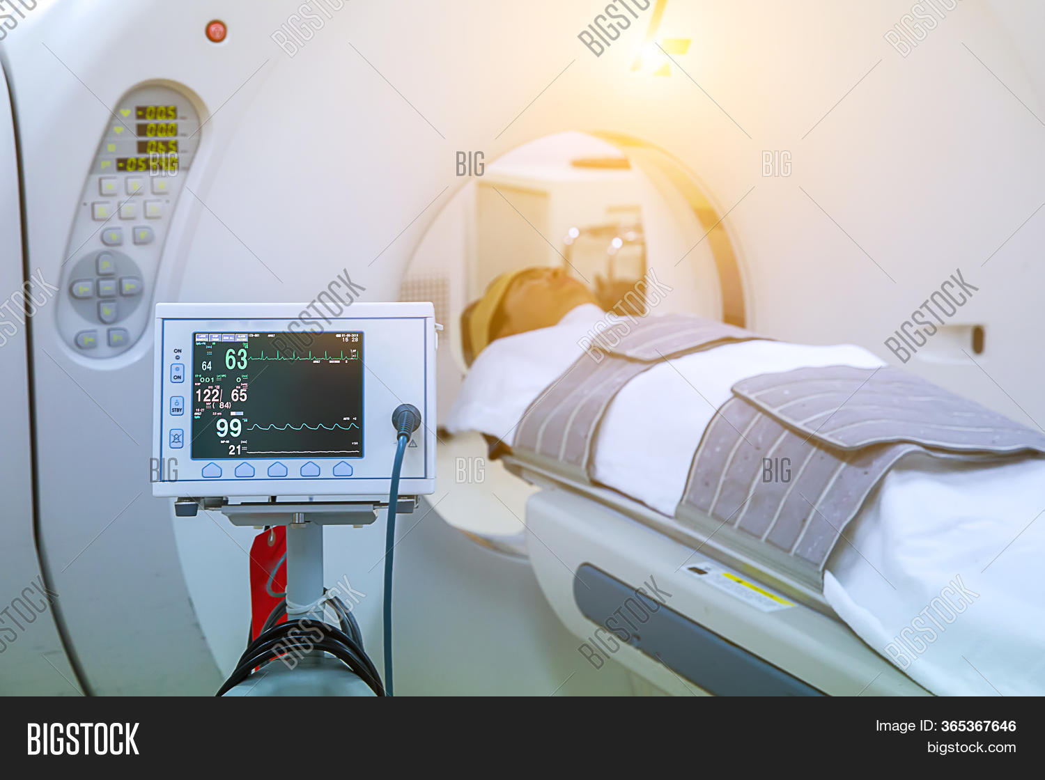 Electrocardiogram Image & Photo (Free Trial) Bigstock