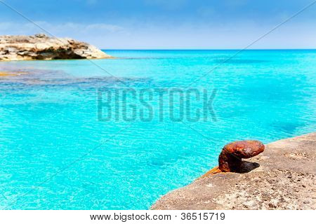 Porto de Agusti es Calo de San em Formentera ilha das Baleares Mediterrâneo