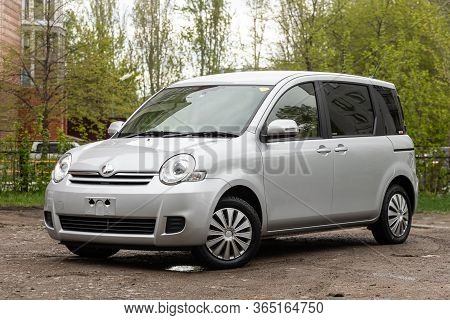 Novosibirsk/ Russia - May 02 2020: Silver Toyota Sienta,  Front View.  Modern Hatchback Made In Japa