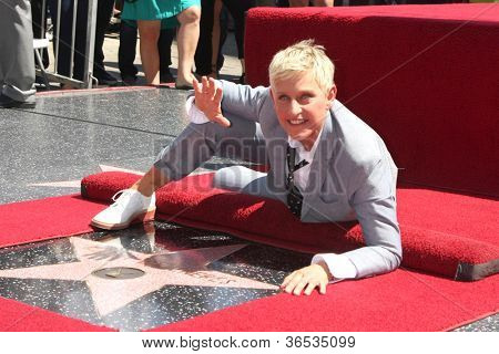 LOS ANGELES - SEP 4: Ellen DeGeneres på Fame ceremoni for Ellen Degeneres på Hollywood Walk 