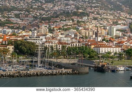 Cityscape Of Funchal With Its Historic Center And Cathedral Of Funchal (se Cathedral), Funchal Bay, 