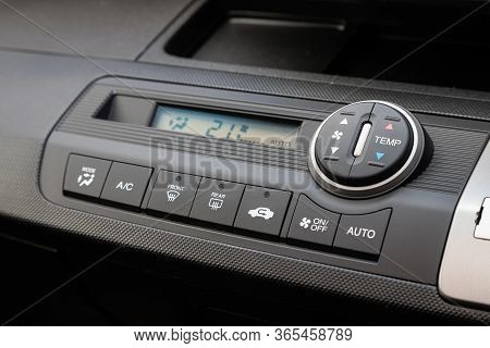 Novosibirsk/ Russia - May 02 2020: Honda Freed,close Up Of  Car Panel With The Air Conditioning Butt