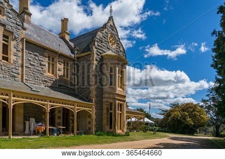 Bathurst, Australia - September 27, 2015: Historic Abercombie House In Bathurst. Victorian Tudor Sty