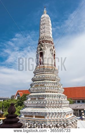 Wat Arun Pagoda Is A Tourist Attraction Of Thailand. It Is Located In Bangkok, The Capital Of Thaila