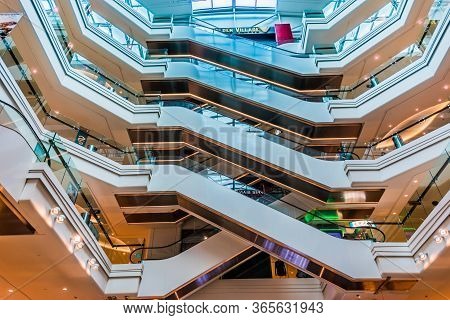 Plaza Singapura On Orchard Rd In Singapore