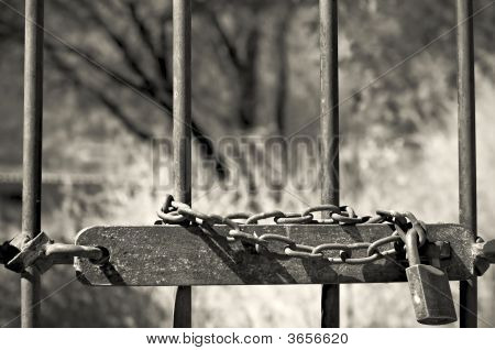 No Trespassing