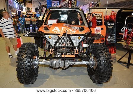 Pasay, Ph - Nov 30 - 4x4 Aeg Offroad Vehicle At Manila Auto Salon Car Show On November 30, 2018 In P