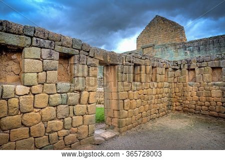 Ancient Ingapirca Ruins In The Azuay Province, Ecuador. The Largest Inca Ruins In Ecuador