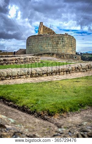 Ancient Ingapirca Ruins In The Azuay Province, Ecuador. The Largest Inca Ruins In Ecuador